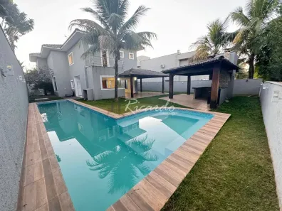 Casa de Condomínio com 4 Quartos à venda, 420m² no Jardins Paris, Goiânia