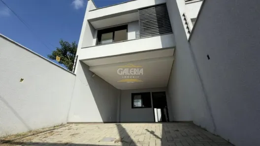 Sobrado com 3 Quartos à venda, 125m² no Boa Vista, Joinville