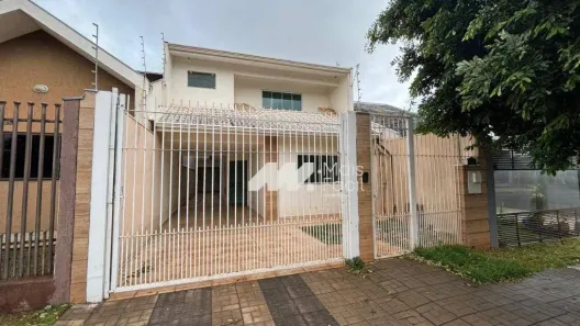 Sobrado com 3 Quartos para alugar, 150m² no Jardim Tóquio, Maringá