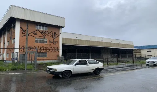 Galpão/Depósito/Armazém para alugar, 2476m² no Jardim Belval, Barueri