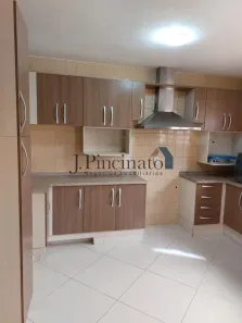 Sobrado com 4 Quartos à venda, 350m² no Vila Garcia, Jundiaí