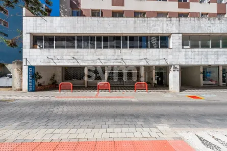 Ponto Comercial à venda, 710m² no Água Verde, Curitiba