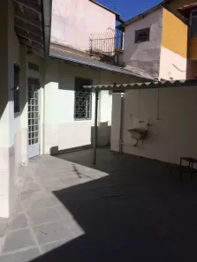 Casa com 2 Quartos para alugar, 90m² no Floresta, Belo Horizonte