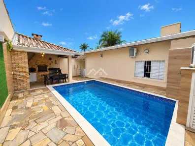 Casa com 3 Quartos à venda, 154m² no Parque Balneário Oasis, Peruíbe