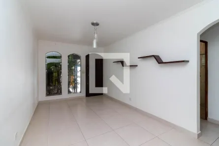 Casa com 3 Quartos à venda, 254m² no Conjunto Residencial Santa Terezinha, São Paulo