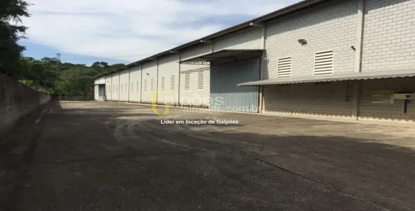 Galpão/Depósito/Armazém para venda ou aluguel, 2822m² no Jardim da Glória, Cotia