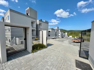 Apartamento com 2 Quartos para alugar, 55m² no Fortaleza Alta, Blumenau