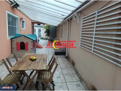 Sobrado com 3 Quartos à venda, 101m² no Jardim Las Vegas, Guarulhos