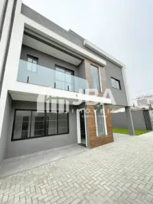 Casa de Condomínio com 3 Quartos à venda, 137m² no Tingui, Curitiba
