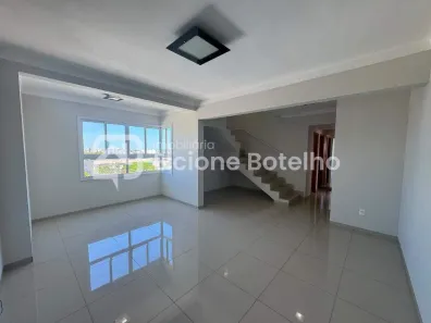 Cobertura com 3 Quartos para alugar, 180m² no Tibery, Uberlândia