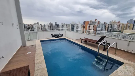 Apartamento com 2 Quartos à venda, 67m² no Centro, Florianópolis