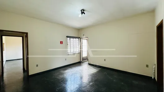 Imóvel Comercial com 2 Quartos para alugar, 100m² no Jardim Santa Rita de Cássia, Bragança Paulista