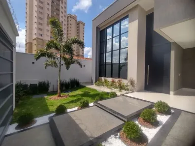 Casa com 4 Quartos à venda, 212m² no Parque Amazônia, Goiânia