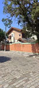 Casa com 5 Quartos à venda, 265m² no Jardim Marister, Jacareí