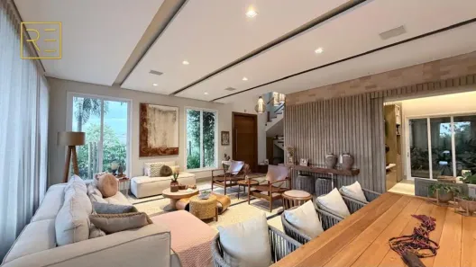 Casa de Condomínio com 4 Quartos à venda, 330m² no Ville Sainte Hélène, Campinas