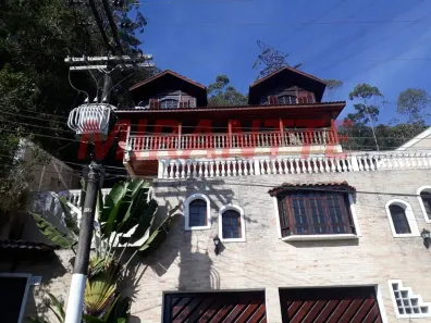 Sobrado com 4 Quartos à venda, 300m² no Roseira, Mairiporã