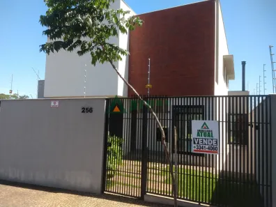 Casa com 3 Quartos à venda, 214m² no São Francisco, Ibiporã