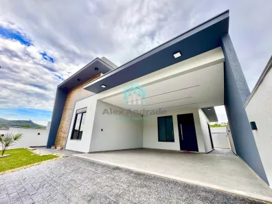 Casa com 3 Quartos à venda, 125m² no Forquilhas, São José