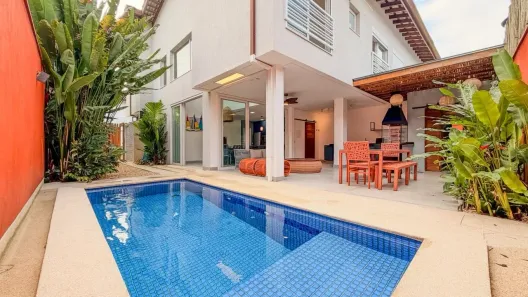 Casa de Condomínio com 4 Quartos para venda ou aluguel, 250m² no Bairro de Juquehy, São Sebastião