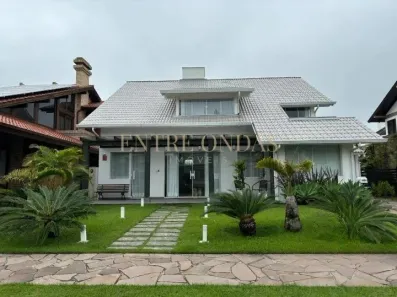 Casa com 5 Quartos para alugar, 192m² no Jurerê Internacional, Florianópolis