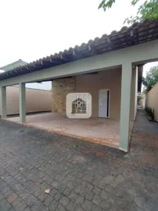 Casa com 3 Quartos para alugar, 280m² no Patrimônio, Uberlândia