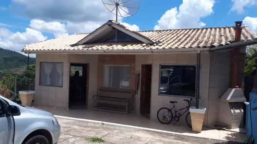 Fazenda/Sítio com 2 Quartos à venda, 90m² no Rio Acima, Vargem