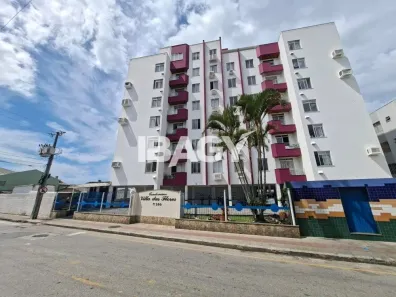 Apartamento com 2 Quartos para alugar, 63m² no Praia Comprida, São José