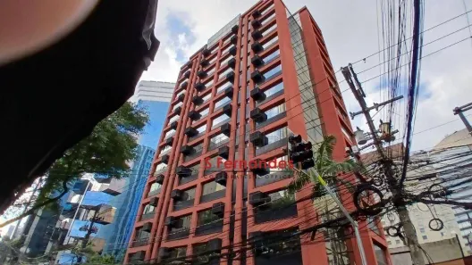 Sala Comercial para alugar, 28m² no Vila Olímpia, São Paulo