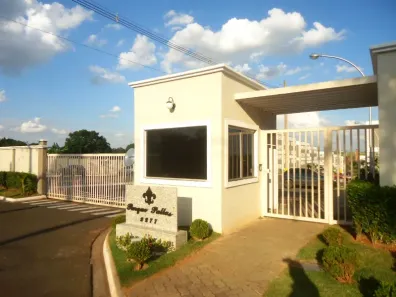 Apartamento com 2 Quartos para alugar, 46m² no Campestre, Piracicaba