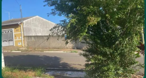 Lote/Terreno à venda, 240m² no Parque Atenas do Sul, Itapetininga
