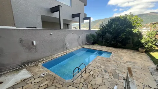 Sobrado com 3 Quartos à venda, 360m² no Jardim Maristela, Atibaia