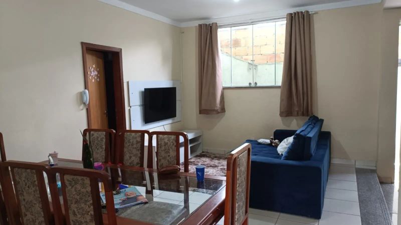Casa com 2 quartos — Céu Azul, Belo Horizonte