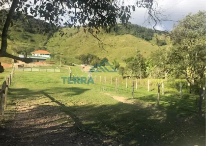 Lote/Terreno à venda, 800m² no , Campos do Jordão
