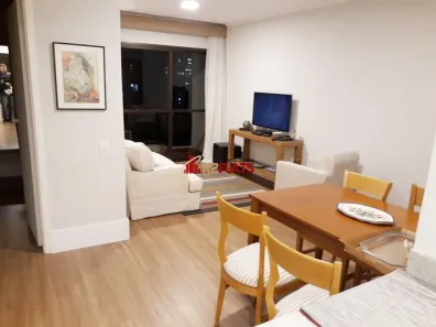 Flat com 2 Quartos para alugar, 70m² no Cerqueira César, São Paulo