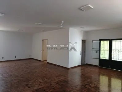 Casa com 4 Quartos à venda, 454m² no Centro, Bauru