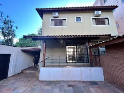 Casa com 3 Quartos à venda, 245m² no Jardim Castelo Branco, Ribeirão Preto
