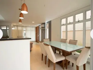 Casa de Condomínio com 3 Quartos para alugar, 126m² no Jardim Pagliato, Sorocaba