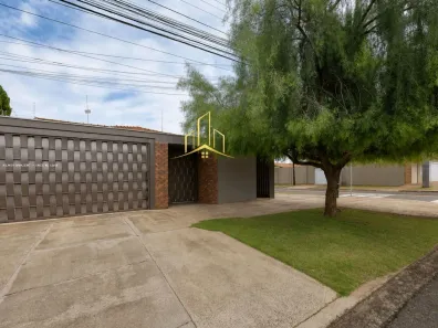 Casa com 4 Quartos à venda, 240m² no Coronel Antonino, Campo Grande