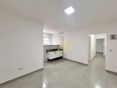 Casa com 2 Quartos para alugar, 70m² no Vila Galvão, Guarulhos