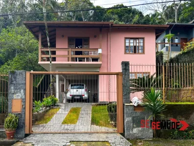 Casa com 4 Quartos à venda, 120m² no Córrego Grande, Florianópolis