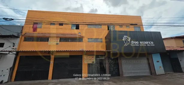 Prédio Comercial com 10 Quartos à venda, 260m² no Setor Habitacional Vicente Pires, Brasília