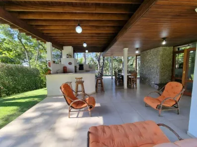 Casa de Condomínio com 3 Quartos à venda, 230m² no Ibiúna, Ibiúna