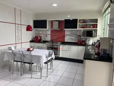 Sobrado com 3 Quartos à venda, 130m² no Vila Bertioga, São Paulo