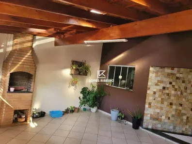 Casa com 3 Quartos à venda, 132m² no Parque Nova Carioba, Americana