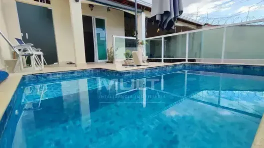 Casa com 4 Quartos à venda, 300m² no Lourdes, Uberlândia
