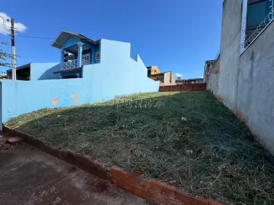 Lote/Terreno à venda, 250m² no Universitário, Londrina