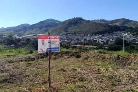 Lote/Terreno à venda, 340m² no Guaçuí, Guaçuí