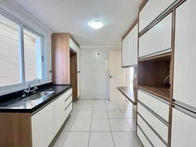 Casa de Condomínio com 3 Quartos para alugar, 119m² no Jardim Ermida I, Jundiaí