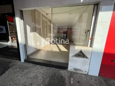 Ponto Comercial para alugar, 150m² no Centro, Uberlândia