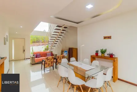 Casa de Condomínio com 3 Quartos à venda, 272m² no Hípica, Porto Alegre